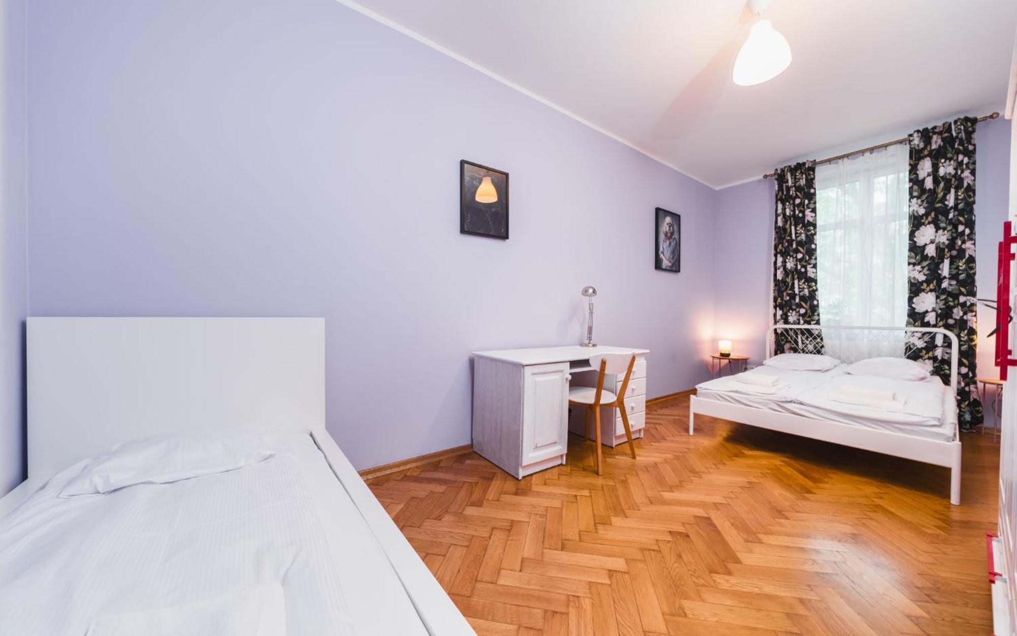 Modern Urban Escape - Old Town Apartment - By Upstairs 克拉科夫 外观 照片